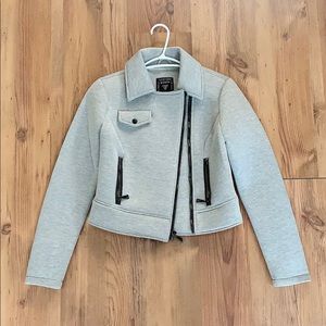 Guess Jacket Small